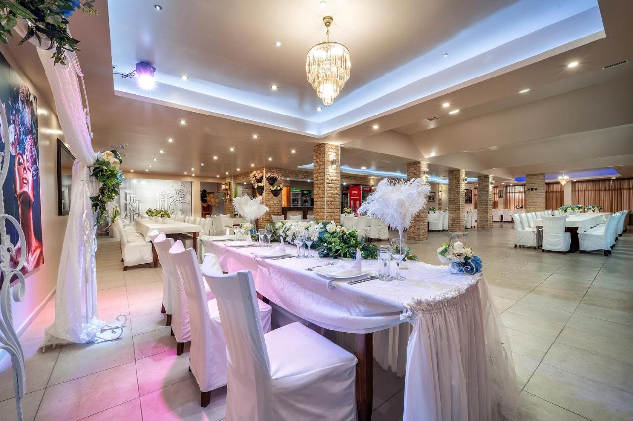 Hotel Rivera Dobrič Esterno foto